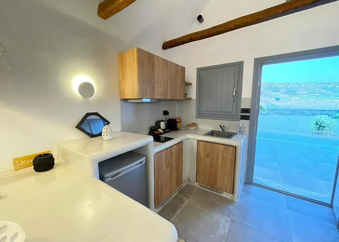 Anemi Vine Foinikiá