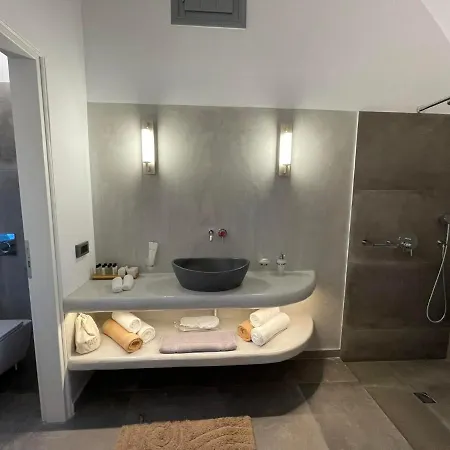 Anemi Vine Foinikiá